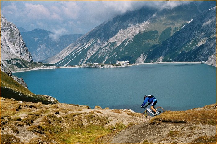 super schne abfahrt vom cavelljoch zum lnersee. 